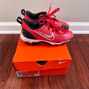 Nike Kids Red Baseball Cleats